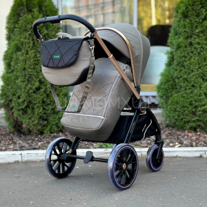 Коляска прогулочная LuxMom 788 